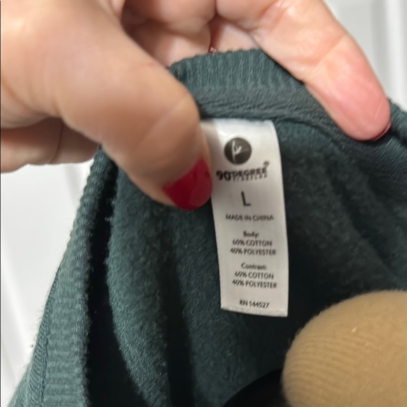 Cozy Green Sweatshirt - Picture 5 of 5